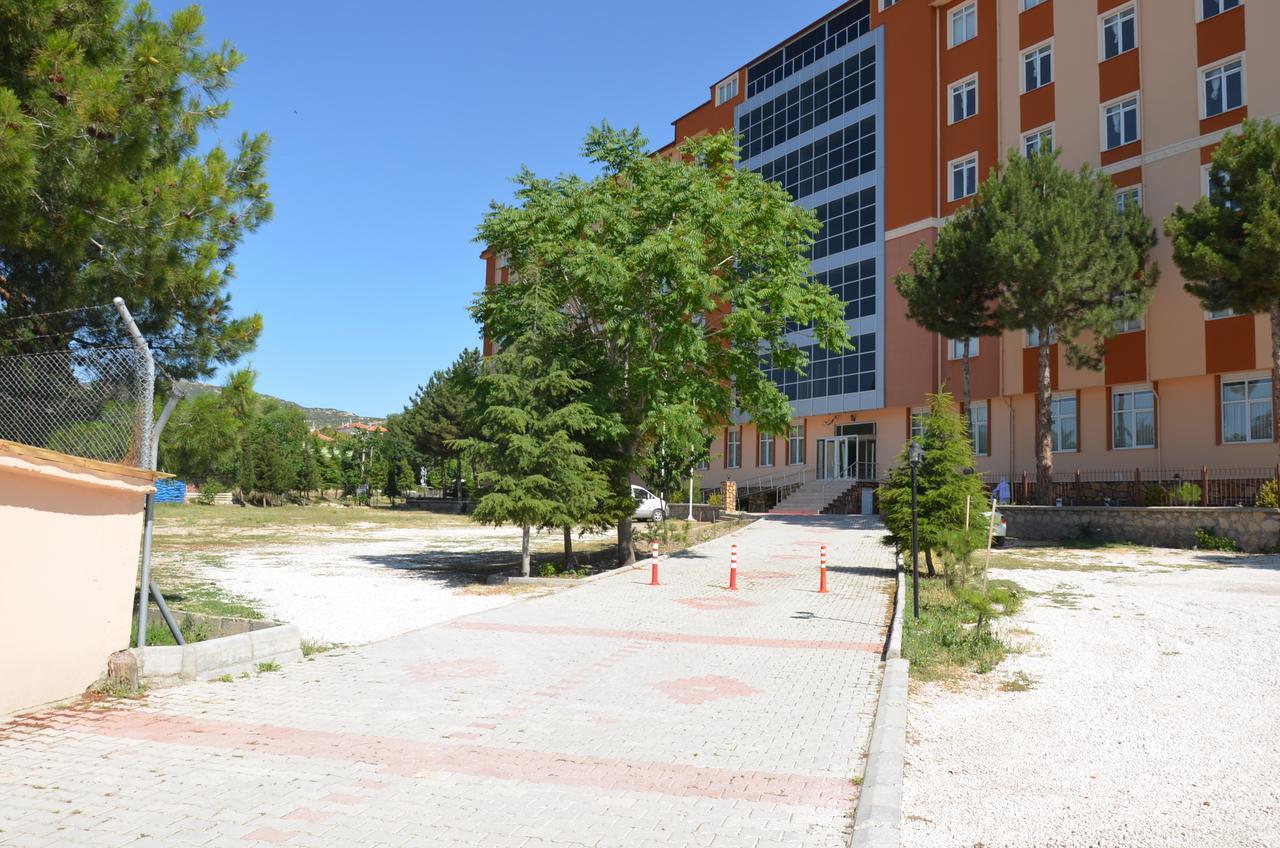 Ustundag Otel Keciborlu Bagian luar foto